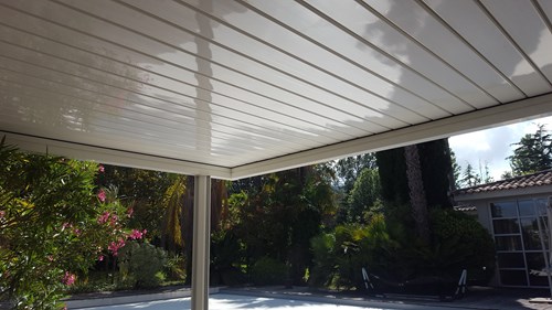 Pergola bioclimatique